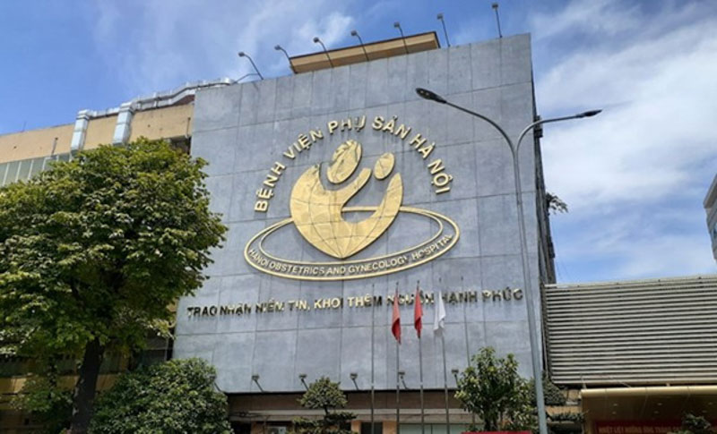 làm hồng cô bé spa