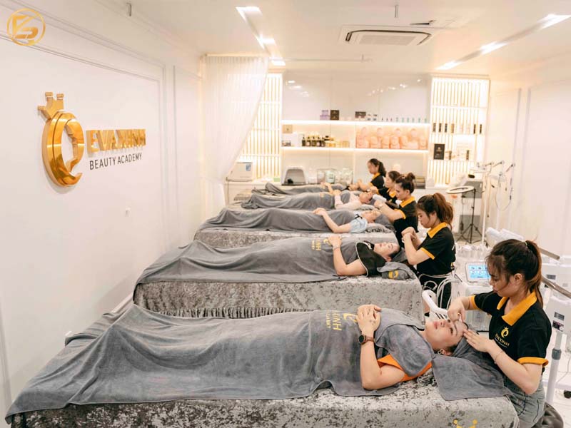 phòng thực hành hiện đại tại địa chỉ học phun xăm Eva Xinh Beauty Academy.