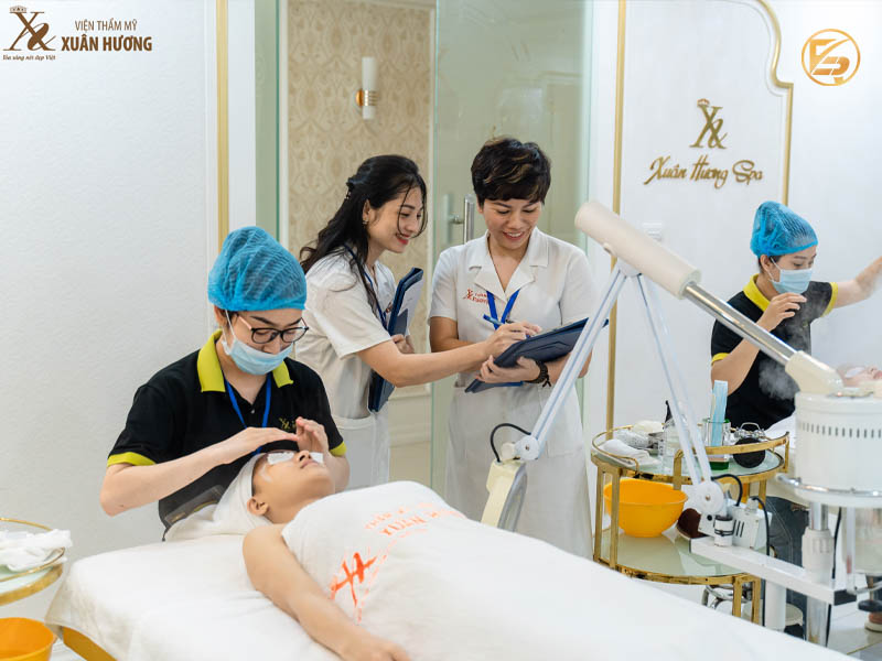Địa chỉ học phun xăm uy tín và chuyên nghiệp.