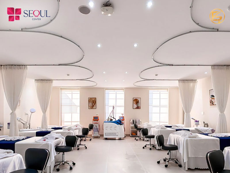 Máy móc hiện đại tại cơ sở triệt lông vùng kín